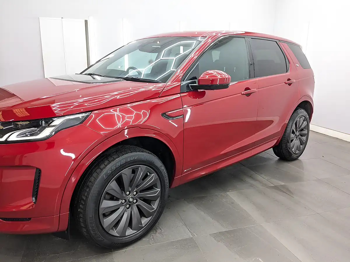 Used 2019 Land Rover Discovery Sport R-Dynamic Se Firenze Red - Interior and Exterior details 3
