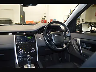 Used 2019 Land Rover Discovery Sport Se Firenze Red - Interior and Exterior details 10