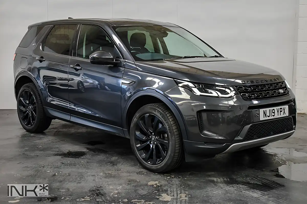 Used 2019 Land Rover Discovery Sport Se Grey - Front View