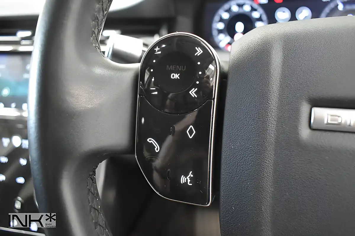 Used 2019 Land Rover Discovery Sport Se Grey - Interior and Exterior details 11