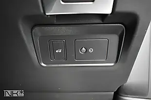 Used 2019 Land Rover Discovery Sport Se Grey - Interior and Exterior details 19