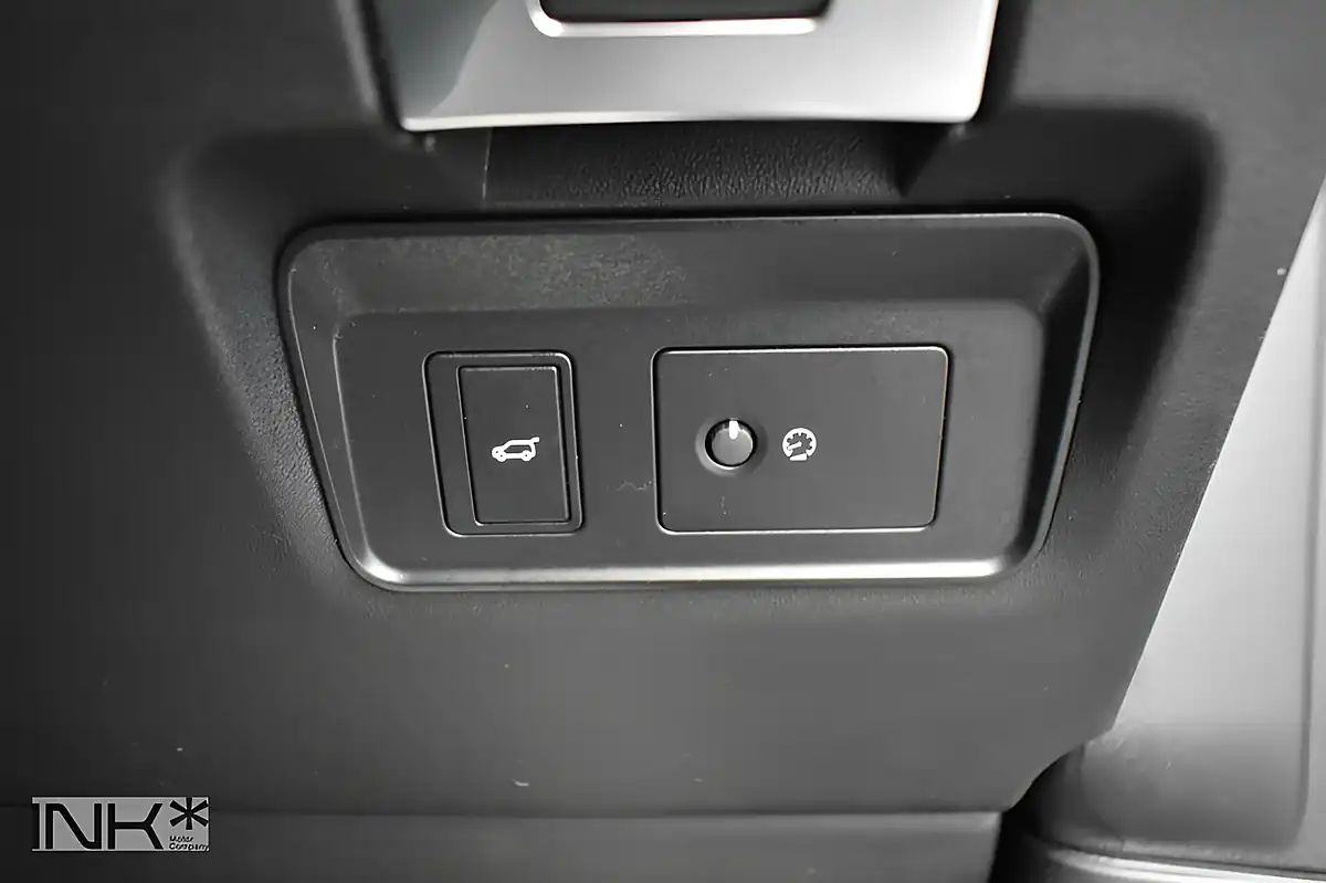Used 2019 Land Rover Discovery Sport Se Grey - Interior and Exterior details 19