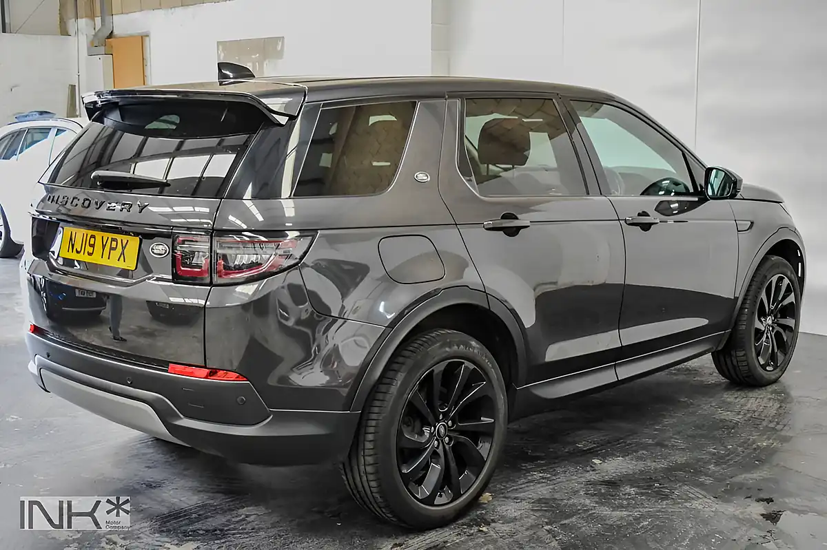 Used 2019 Land Rover Discovery Sport Se Grey - Interior and Exterior details 6