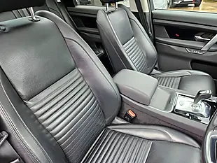 Used 2019 Land Rover Discovery Sport Se Grey - Interior and Exterior details 13