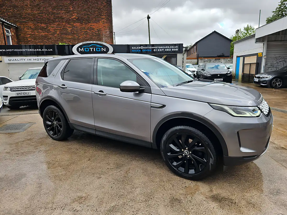 Used 2019 Land Rover Discovery Sport Se Grey - Interior and Exterior details 2