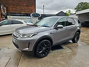 Used 2019 Land Rover Discovery Sport Se Grey - Interior and Exterior details 8