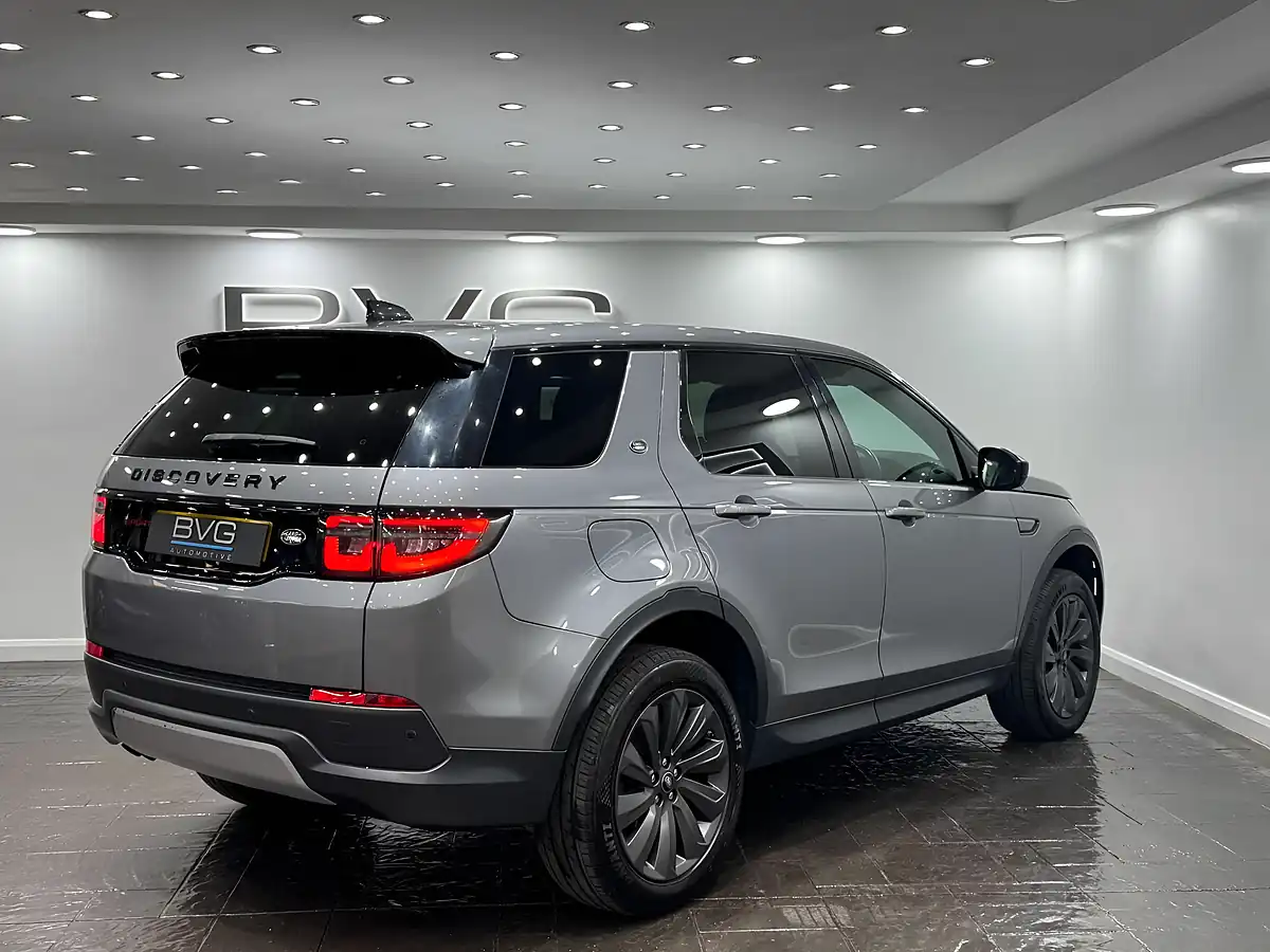 Used 2019 Land Rover Discovery Sport Se Grey - Interior and Exterior details 9