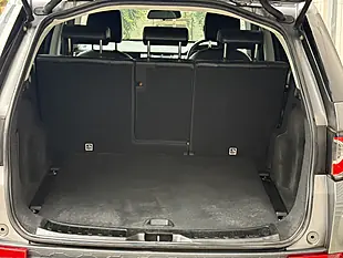 Used 2019 Land Rover Discovery Sport Se Grey - Interior and Exterior details 10