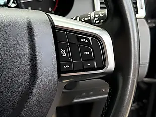 Used 2019 Land Rover Discovery Sport Se Grey - Interior and Exterior details 16