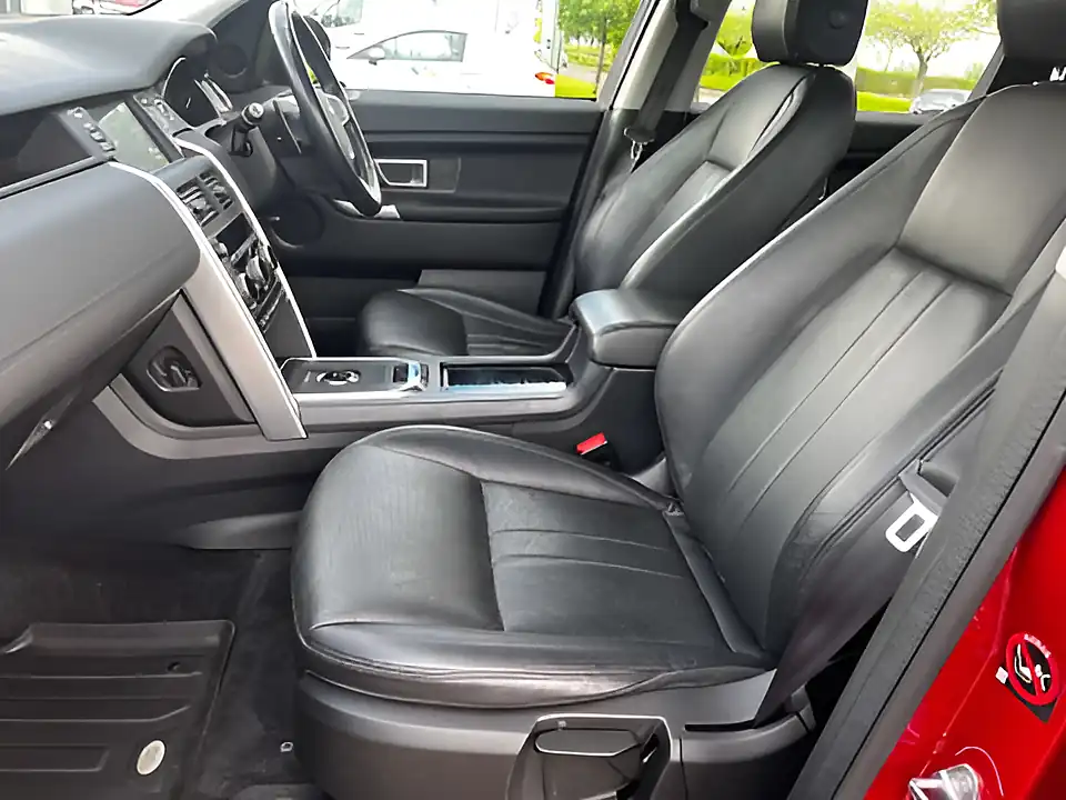 Used 2019 Land Rover Discovery Sport Se Red - Interior and Exterior details 12