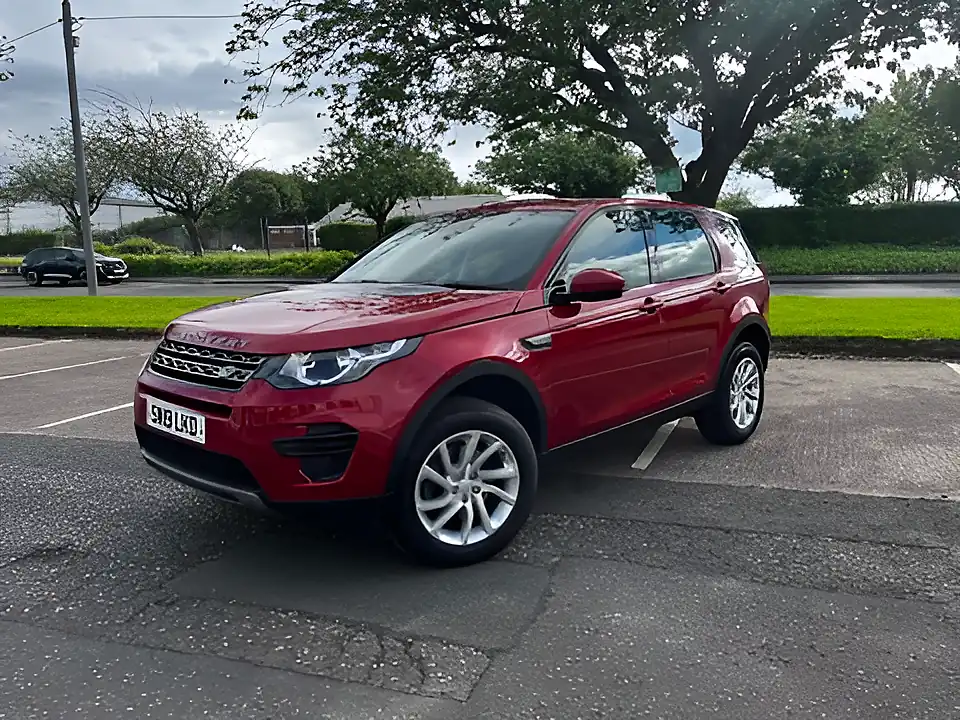 Used 2019 Land Rover Discovery Sport Se Red - Interior and Exterior details 17