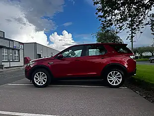 Used 2019 Land Rover Discovery Sport Se Red - Interior and Exterior details 2