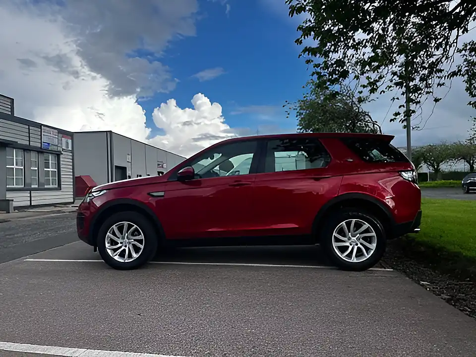 Used 2019 Land Rover Discovery Sport Se Red - Interior and Exterior details 2