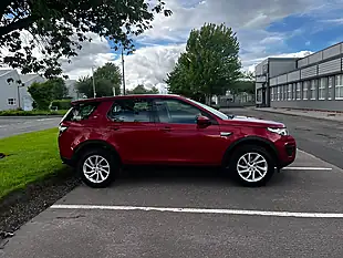 Used 2019 Land Rover Discovery Sport Se Red - Interior and Exterior details 5