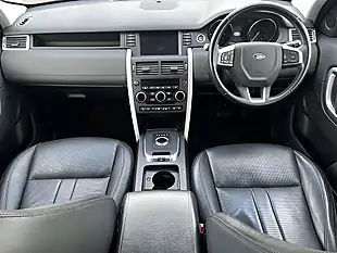Used 2019 Land Rover Discovery Sport Se Red - Interior and Exterior details 9