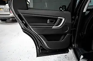 Used 2019 Land Rover Discovery Sport Se Tech Black - Interior and Exterior details 14