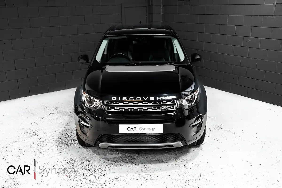 Used 2019 Land Rover Discovery Sport Se Tech Black - Interior and Exterior details 5