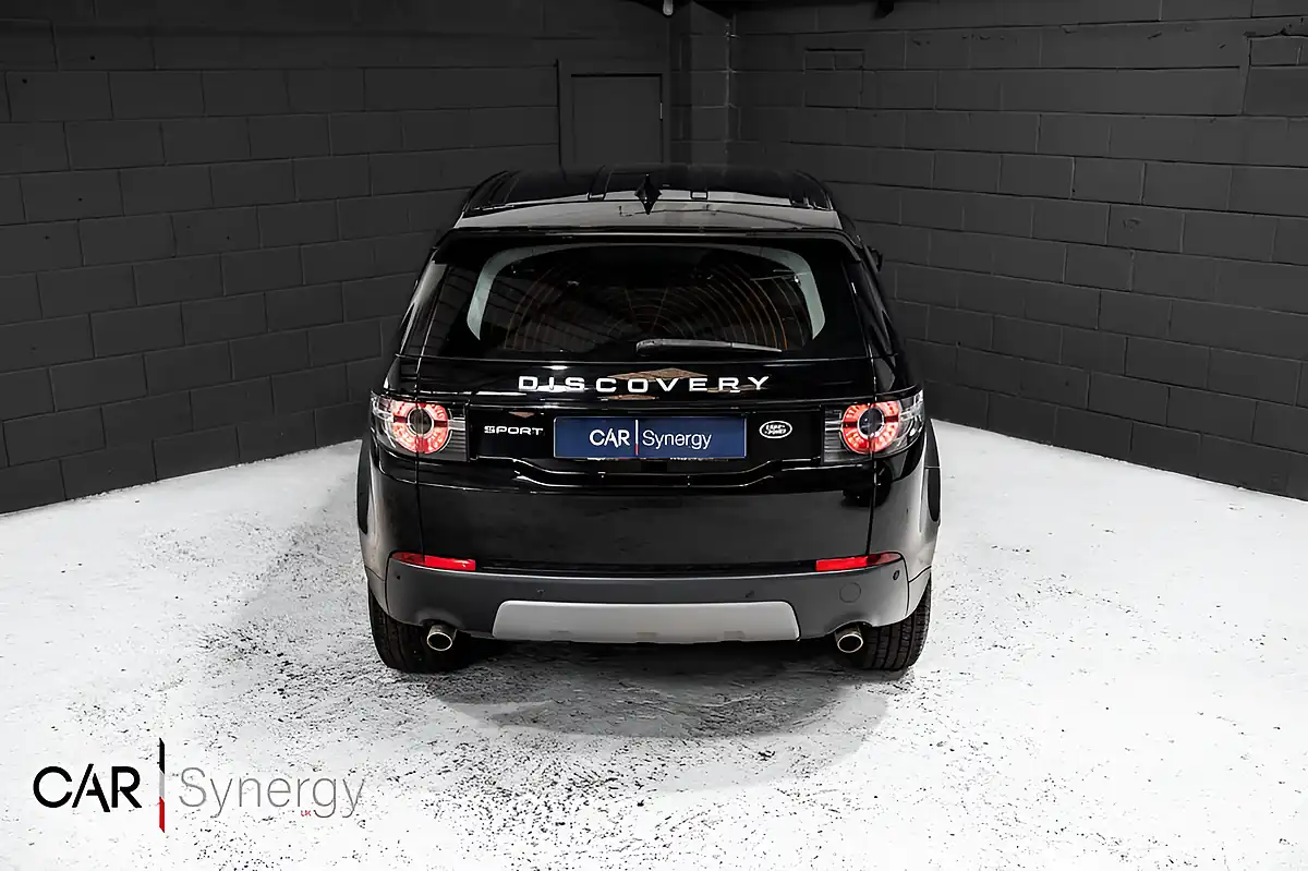 Used 2019 Land Rover Discovery Sport Se Tech Black - Interior and Exterior details 6
