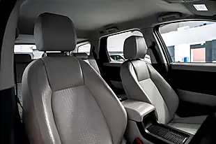 Used 2019 Land Rover Discovery Sport Se Tech Blue - Interior and Exterior details 10