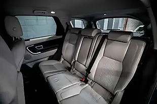 Used 2019 Land Rover Discovery Sport Se Tech Blue - Interior and Exterior details 17