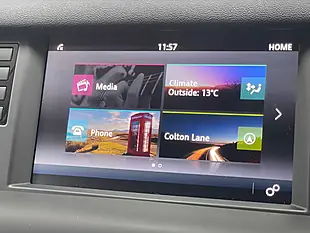 Used 2019 Land Rover Discovery Sport Se Tech Grey - Interior and Exterior details 19