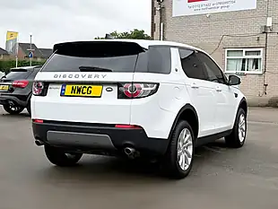 Used 2019 Land Rover Discovery Sport Se Tech White - Interior and Exterior details 15