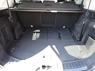 Used 2019 Land Rover Discovery Sport Se White - Interior and Exterior details 17