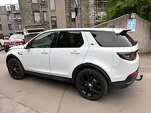 Used 2019 Land Rover Discovery Sport Se White - Interior and Exterior details 6