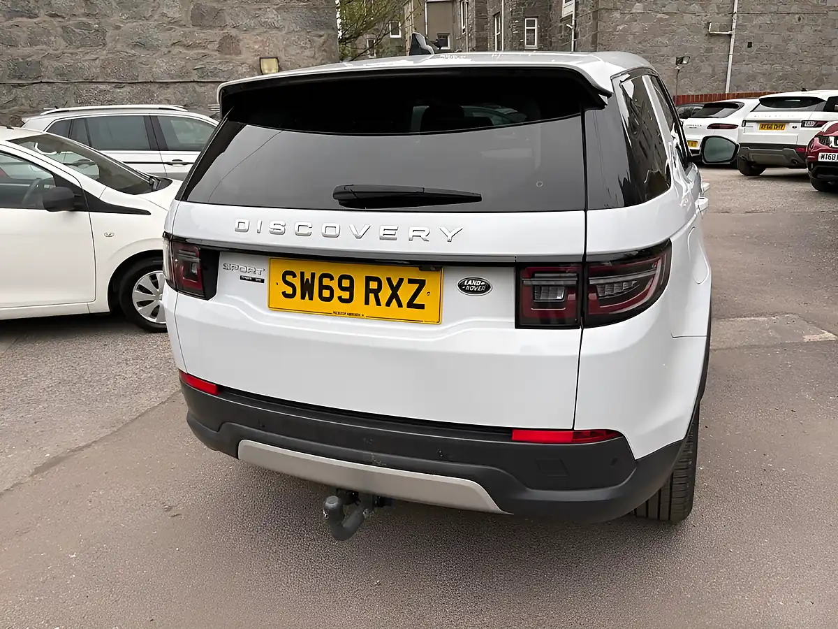 Used 2019 Land Rover Discovery Sport Se White - Interior and Exterior details 8
