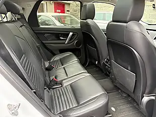 Used 2019 Land Rover Discovery Sport Se White - Interior and Exterior details 9