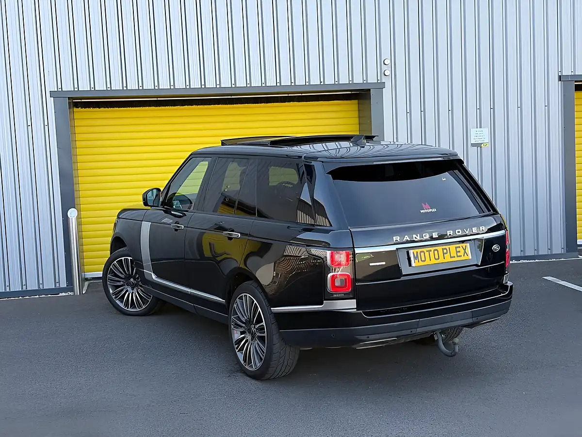 Used 2019 Land Rover Range Rover Autobiography Black - Interior and Exterior details 17