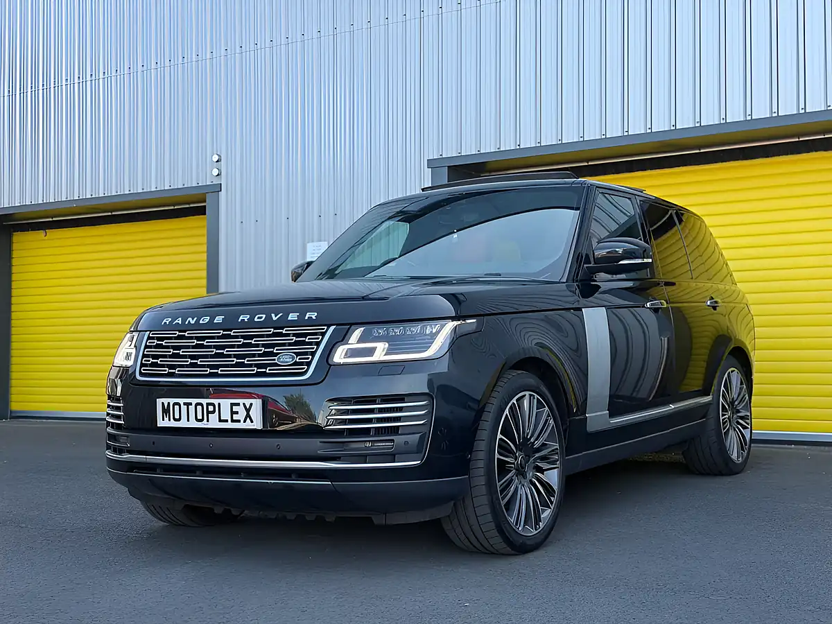 Used 2019 Land Rover Range Rover Autobiography Black - Interior and Exterior details 5
