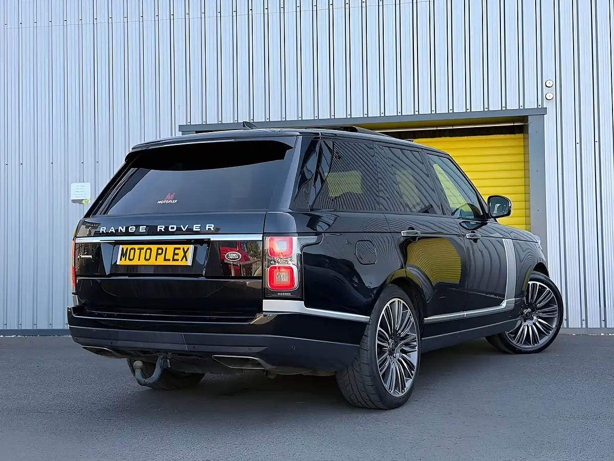 Used 2019 Land Rover Range Rover Autobiography Black - Interior and Exterior details 7