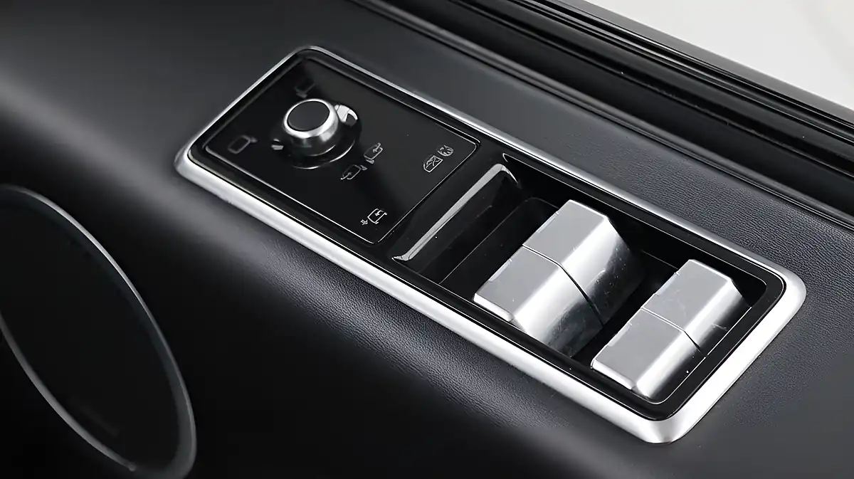 Used 2019 Land Rover Range Rover Autobiography Black - Interior and Exterior details 15