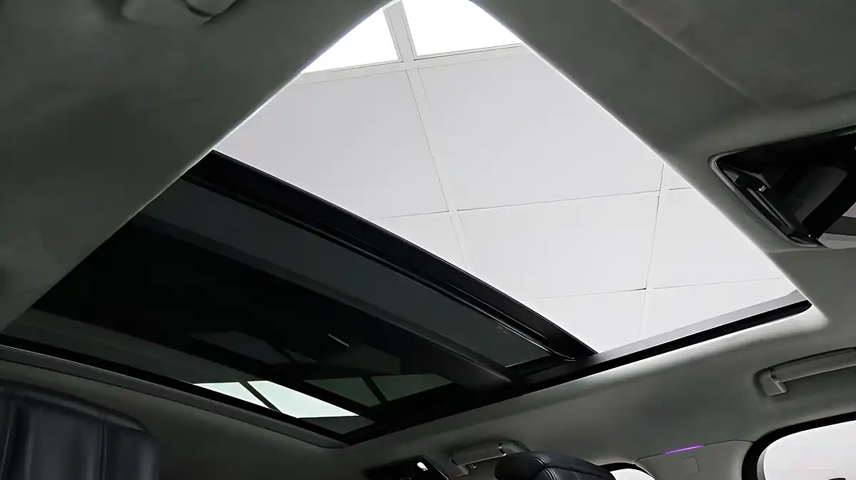 Used 2019 Land Rover Range Rover Autobiography Black - Interior and Exterior details 16