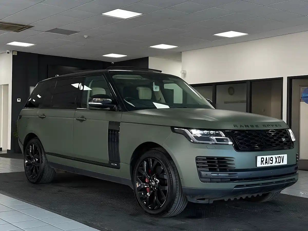 Used 2019 Land Rover Range Rover Autobiography Blue - Interior and Exterior details 2