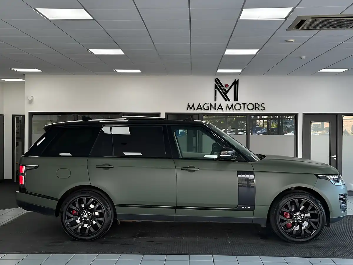 Used 2019 Land Rover Range Rover Autobiography Blue - Interior and Exterior details 3