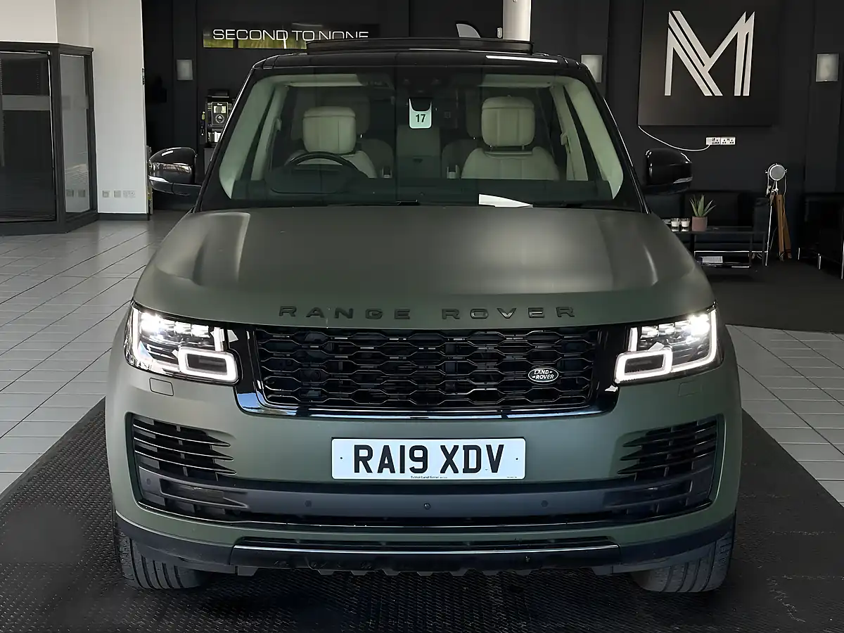 Used 2019 Land Rover Range Rover Autobiography Blue - Interior and Exterior details 4