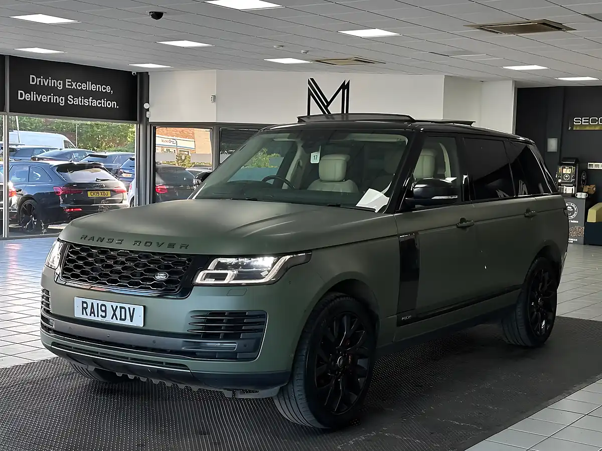 Used 2019 Land Rover Range Rover Autobiography Blue - Interior and Exterior details 7