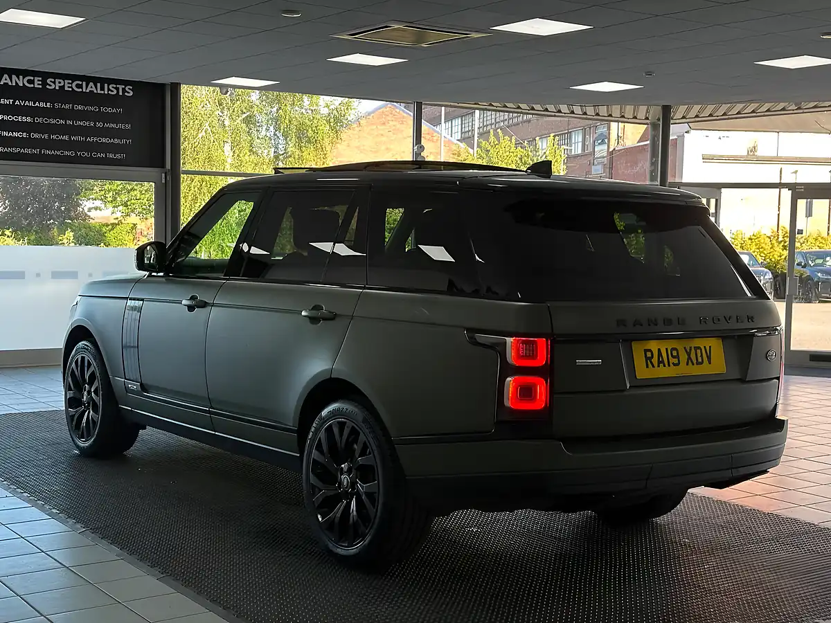 Used 2019 Land Rover Range Rover Autobiography Blue - Interior and Exterior details 9