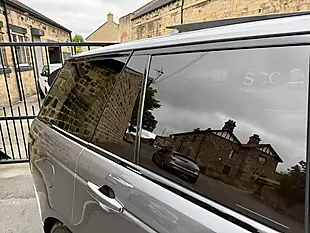 Used 2019 Land Rover Range Rover Autobiography Corris Grey - Interior and Exterior details 11