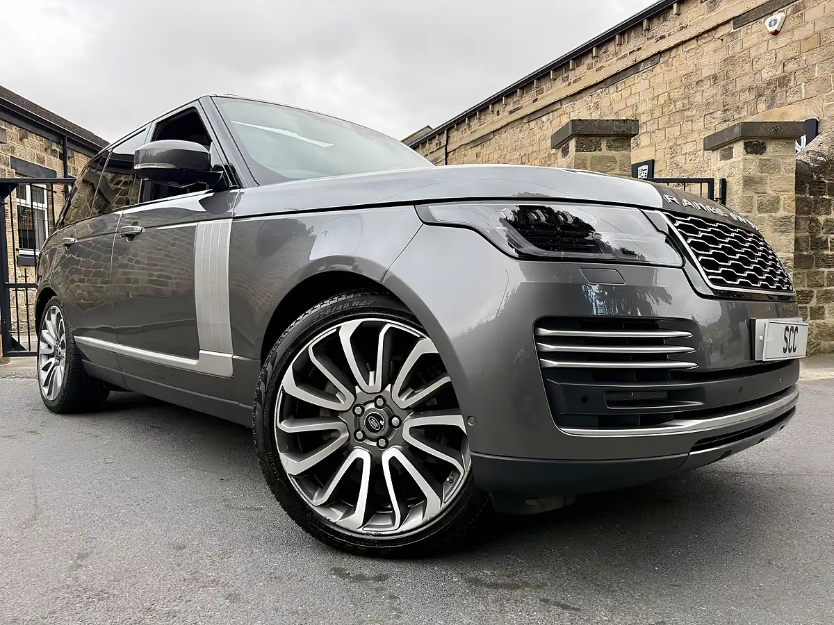 Used 2019 Land Rover Range Rover Autobiography Corris Grey - Interior and Exterior details 2