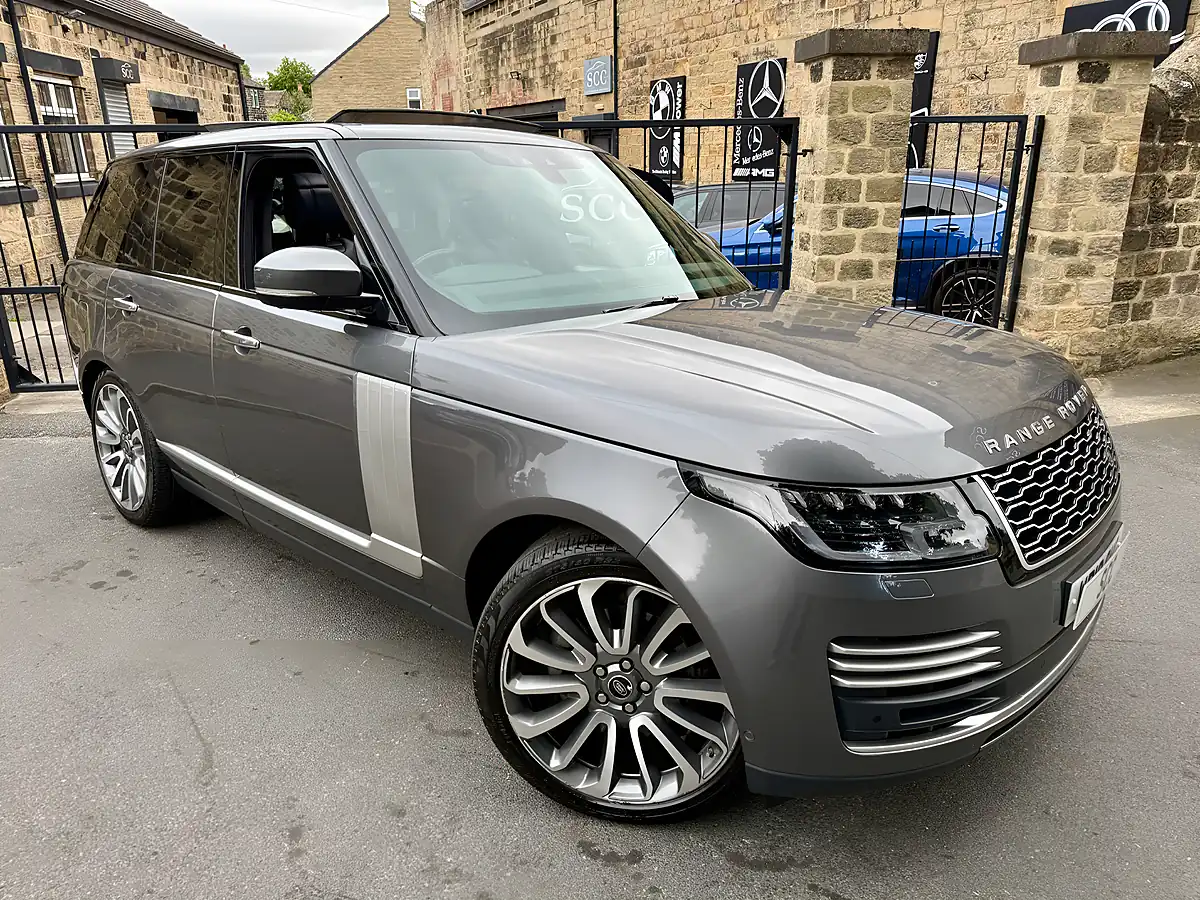 Used 2019 Land Rover Range Rover Autobiography Corris Grey - Interior and Exterior details 4