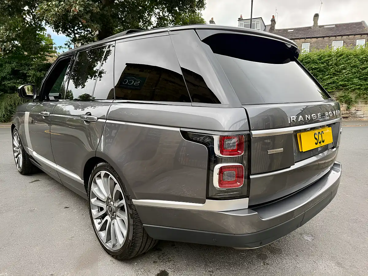 Used 2019 Land Rover Range Rover Autobiography Corris Grey - Interior and Exterior details 8