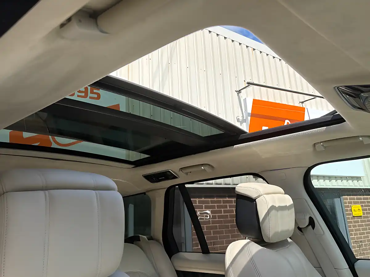 Used 2019 Land Rover Range Rover Autobiography Grey - Interior and Exterior details 16