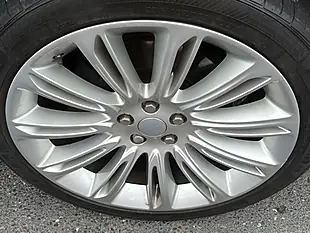Used 2019 Land Rover Range Rover Autobiography Grey - Interior and Exterior details 19