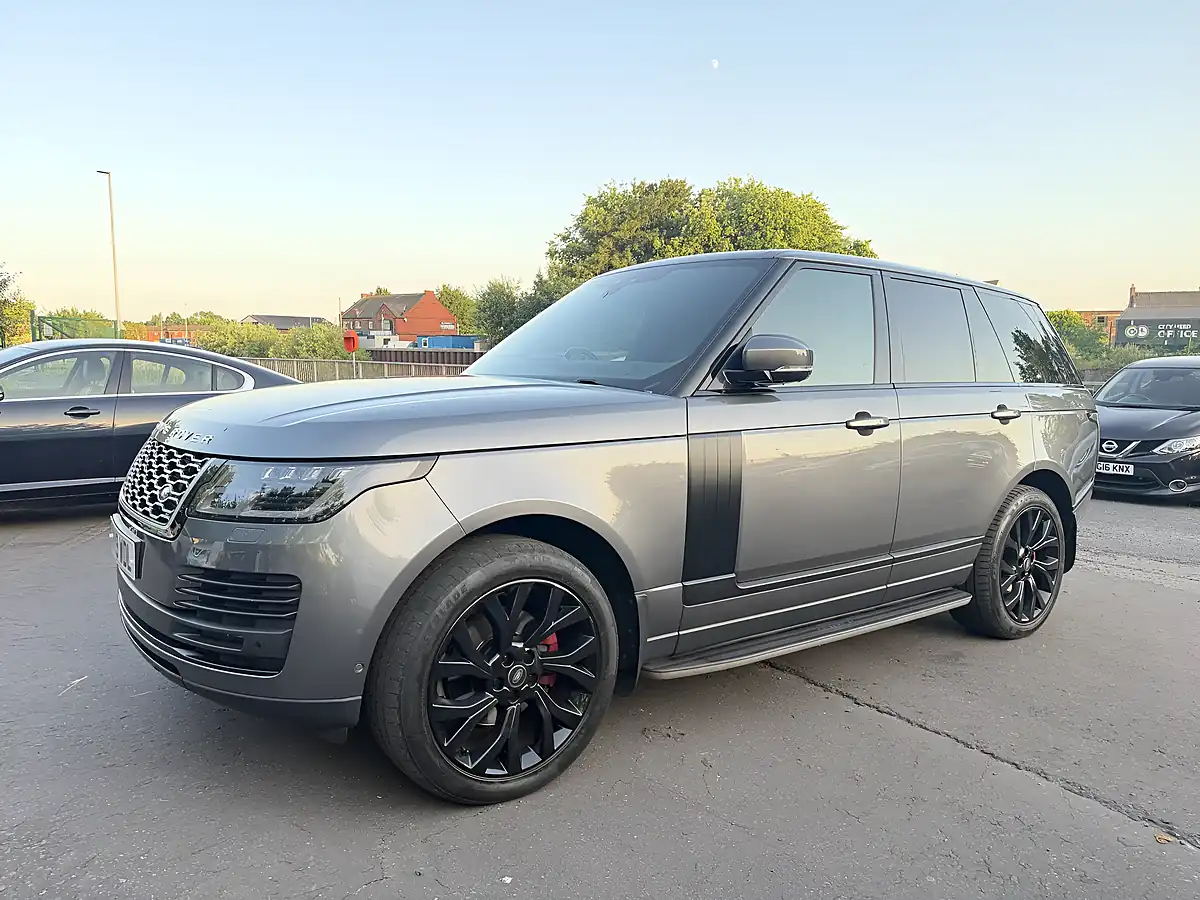 Used 2019 Land Rover Range Rover Autobiography Grey - Interior and Exterior details 2