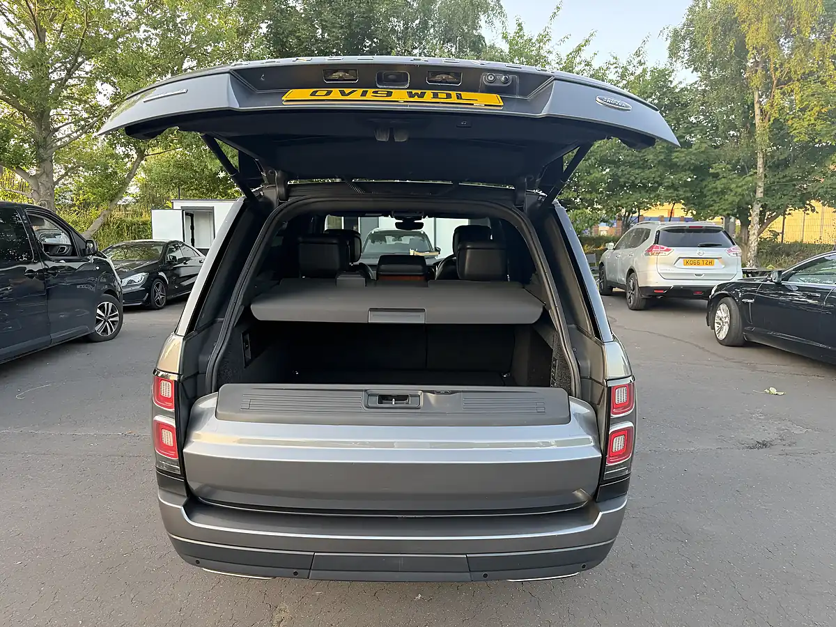 Used 2019 Land Rover Range Rover Autobiography Grey - Interior and Exterior details 20