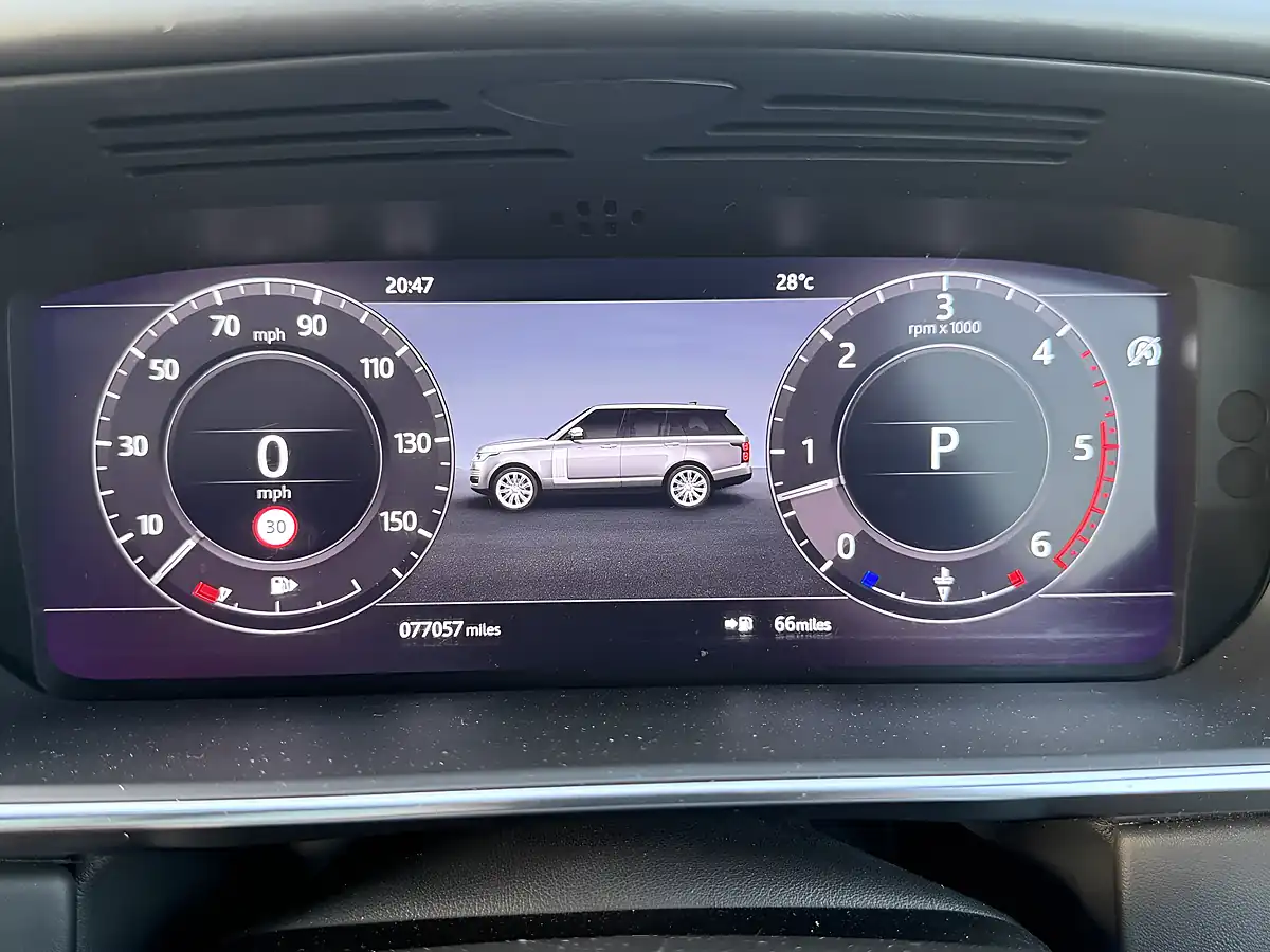 Used 2019 Land Rover Range Rover Autobiography Grey - Interior and Exterior details 7