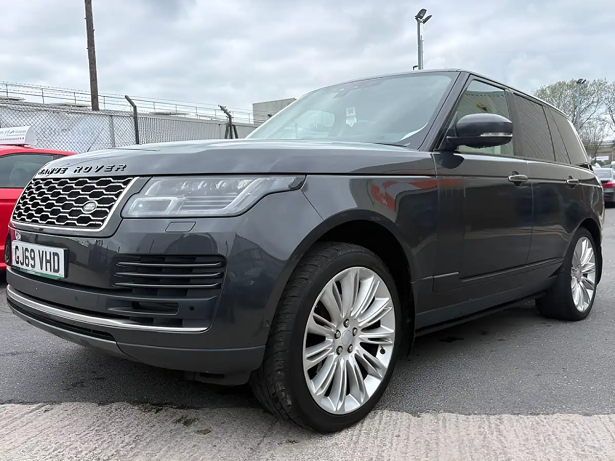 Used 2019 Land Rover Range Rover Autobiography Grey - Interior and Exterior details 8